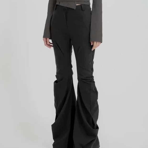 새상품 플레어업 드레이프팬츠 Asymmetrical Drape Pants