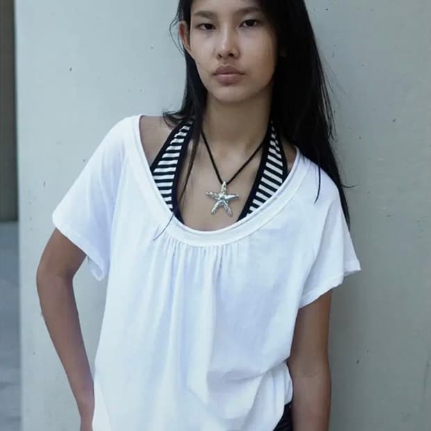 구해요 세릭 라운드 드로우스트링 헴 탑 반팔 티셔츠