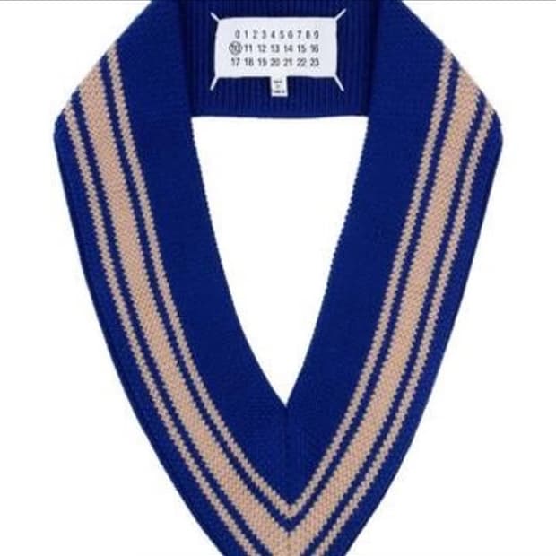 마르지엘라 브이넥 워머