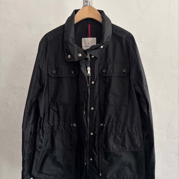 Moncler 몽클레르 블랙 아그드 나일론 필드 자켓