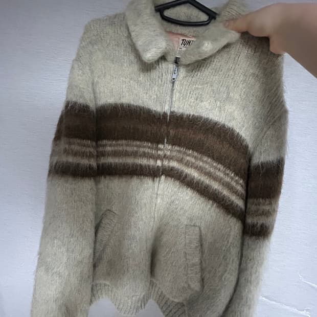 툰드라 니트카라집업