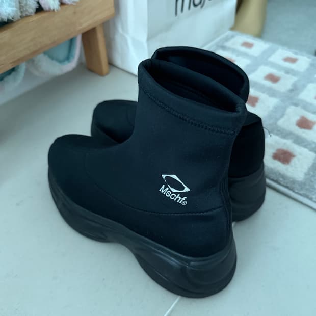 미스치프 부츠 240
