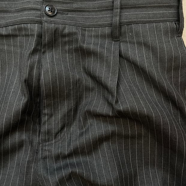 [32] 스투시 볼륨 스트라이프 플리츠 팬츠 블랙