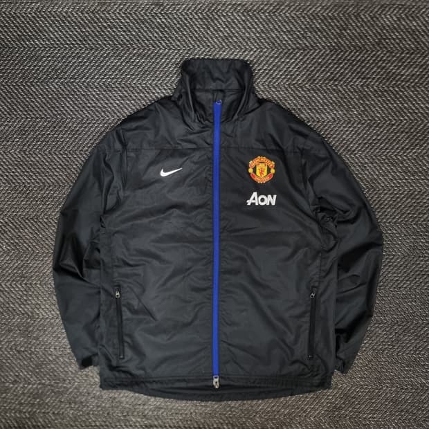 나이키 맨체스터 유나이티드 바람막이