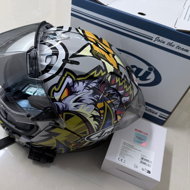 아라이 RX-7X Nakasuga4 헬멧