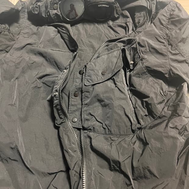 Cp컴퍼니 후드자켓 바람막이
