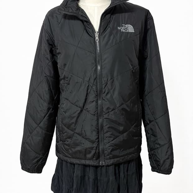 노스페이스 블랙 퀼팅 경량 패딩 자켓 M