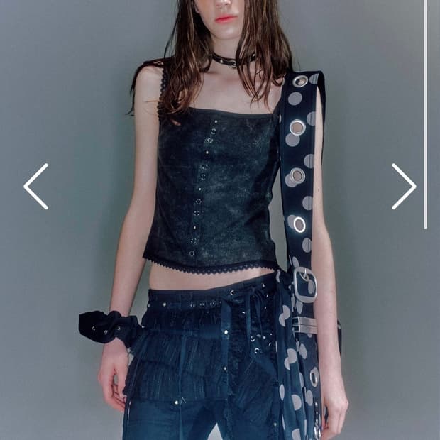 베이컨트 아카이브 VACANT Archive 벨라 와이드 스트랩 호보백 