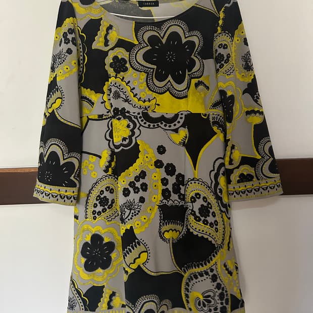 70s style mini dress 