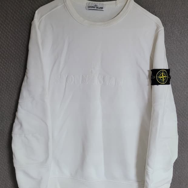 스톤아일랜드 맨투맨