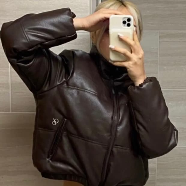 오도어 레더 크롭 패딩