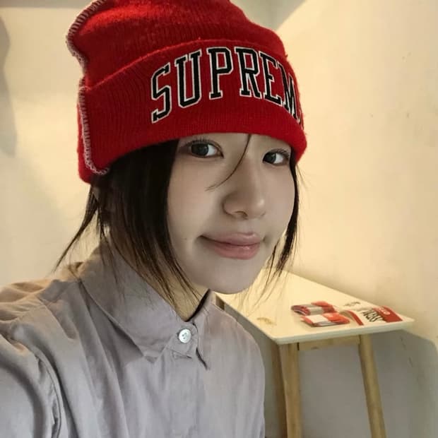 슈프림 폼폼 방울 비니