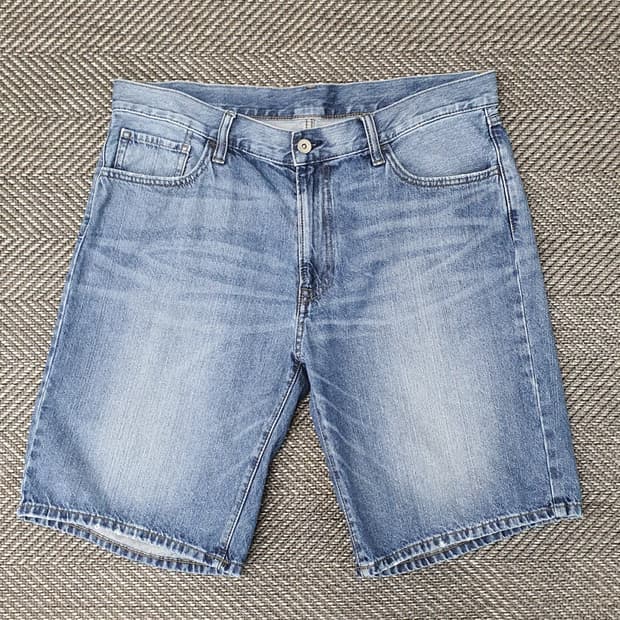 유니클로 데님 반바지 남자34