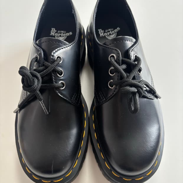 닥터마틴 1461 쿼드 블랙