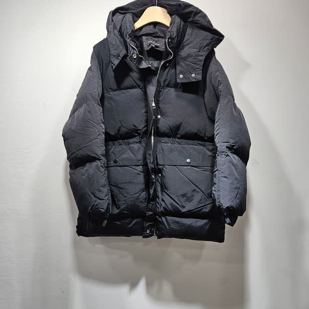 플라스틱아일랜드 블랙 후드 패딩 점퍼 Free 