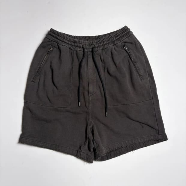 준지 Juun.J 19SS 피그먼트 워싱 스웻 반바지 R1105