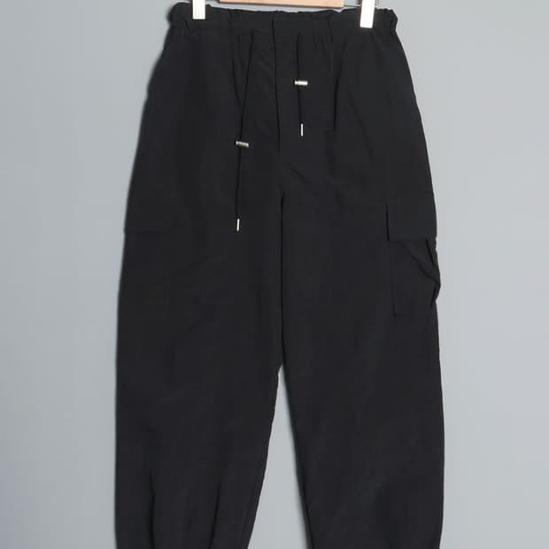 INGNI Nylon Cargo Pant (27~28)