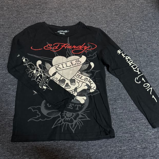 에드하디 스컬 펑크 롱슬리브