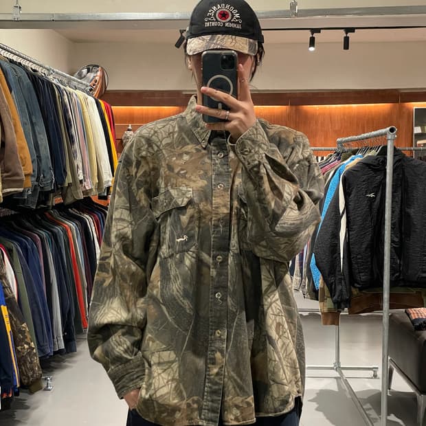 Duxbak 리얼 트리 셔츠