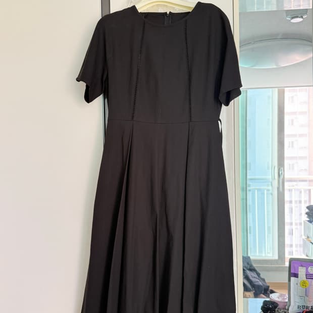 유메르 리넨 플레어 원피스(L)