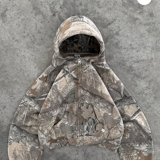 (구매)아킴보akimbo 리얼트리 후드집업 구매합니다