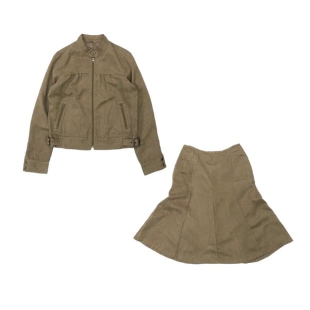 Comme ca ism suede set up