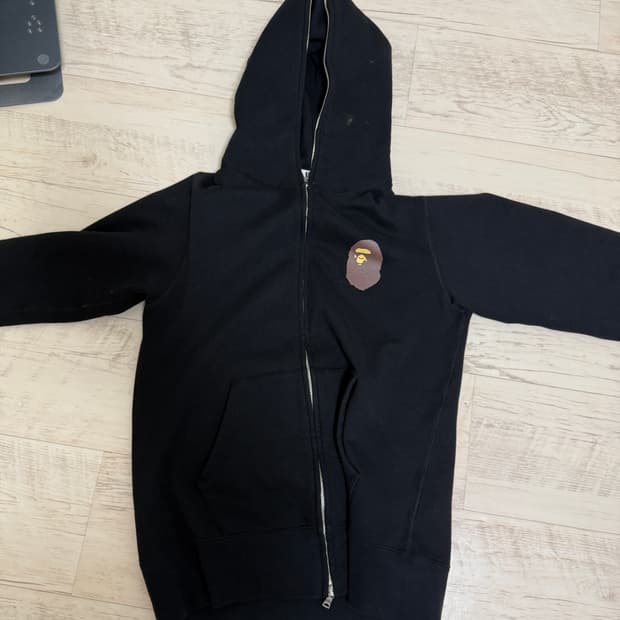 베이프 후드집업