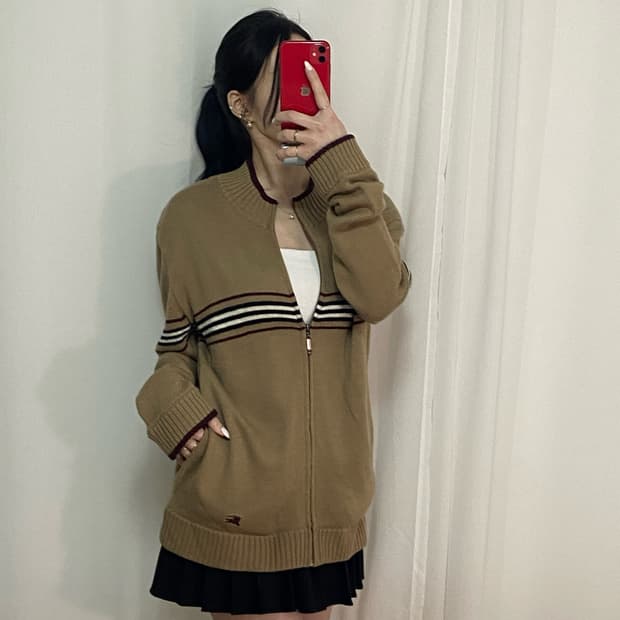 버버리 스트라이프 기마로고 니트 집업
