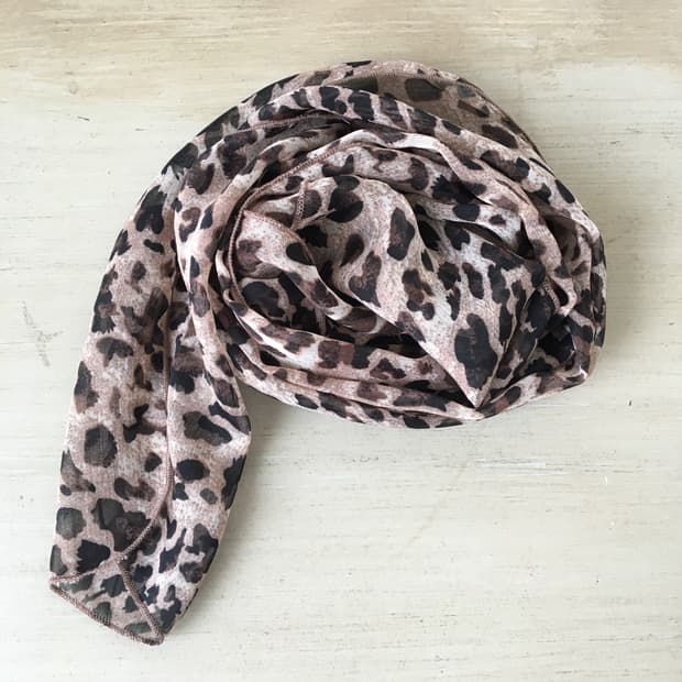 leopard pattern scarf
