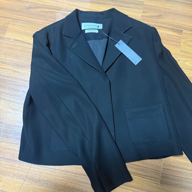 드 에스더 자켓 새상품 원가 68만원