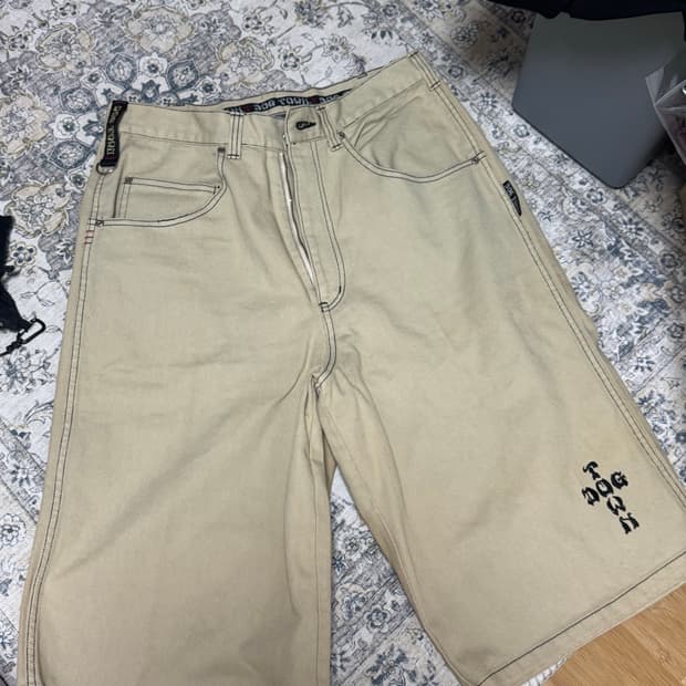 도그타운 버뮤다 팬츠 베이지