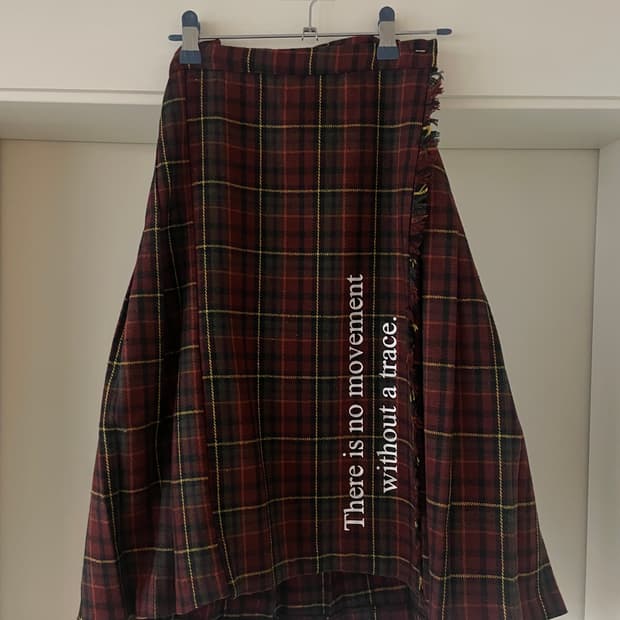 MORE THAN DOPE 플리츠 랩스커트