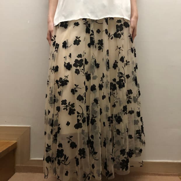 빈티지 베이지 블랙 플라워 레이스 스커트