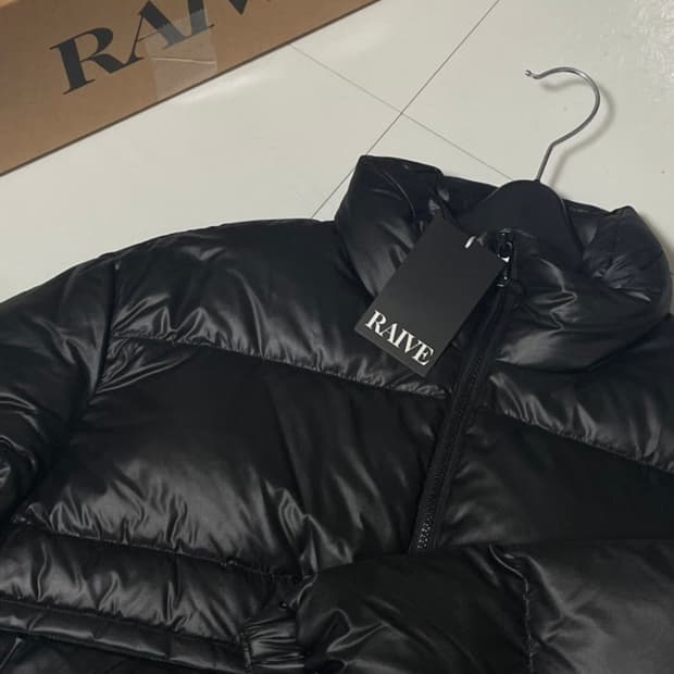 레이브 스트링 덕 다운 숏패딩