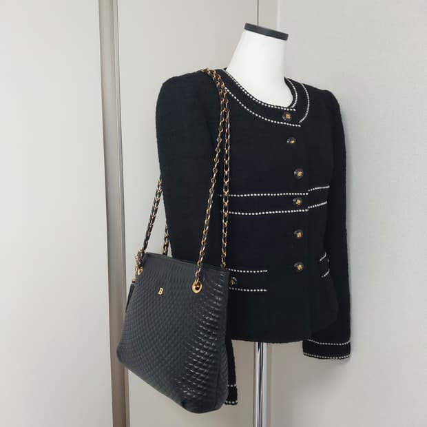 발리 Bally 퀼팅 체인 숄더백