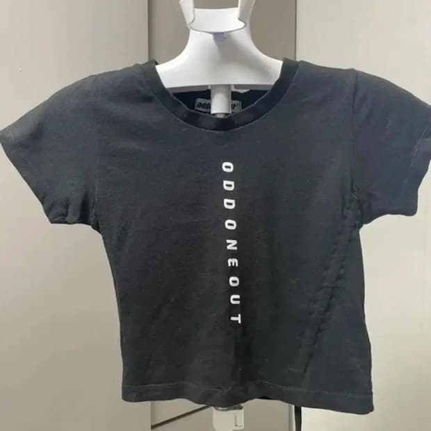 오드윈아웃 크롭티