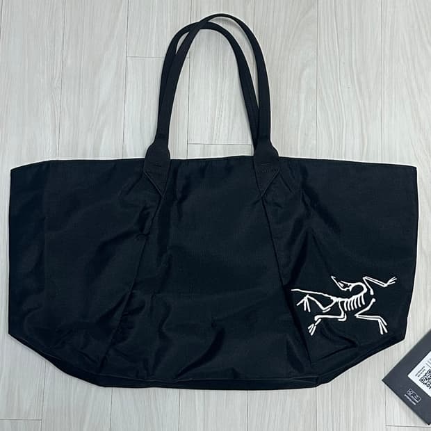 아크테릭스 캐리어 45 기어 토트백