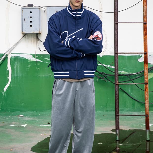 엑스톤즈 바시티 자켓 네이비