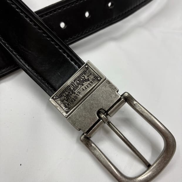 리바이스 빈티지 블랙 레더 버클 벨트 Levi’s