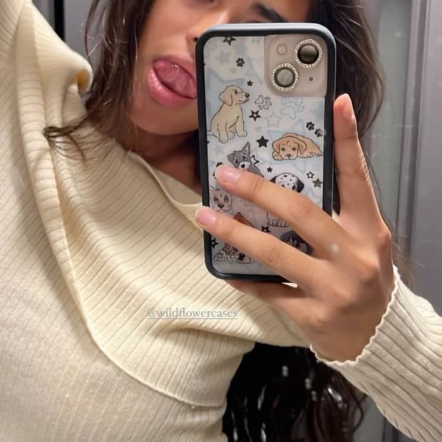 와일드플라워 16프로 케이스 (새상품)