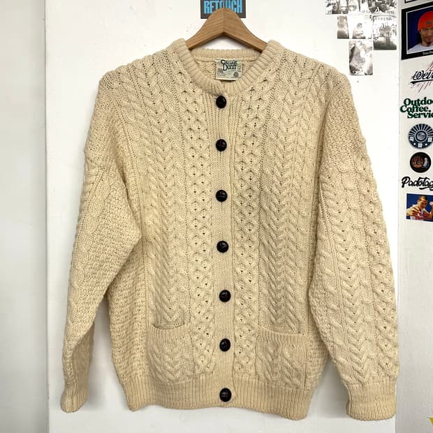 아란 케이블 니트 가디건
