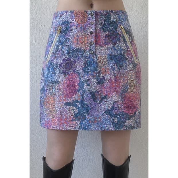 파스텔 톤 유니크 스커트