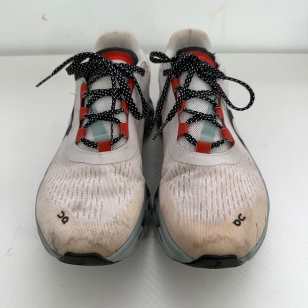 정품) ON 온 러닝 클라우드몬스터 250