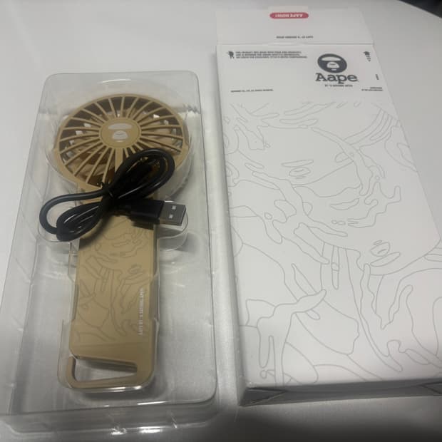 [새상품] 베이프 에이프 미니 선풍기