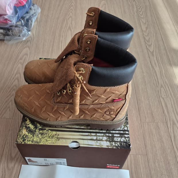 [290]팀버랜드 x 슈프림 다이아몬드 플레이트 6인치 프리미엄 워터프루