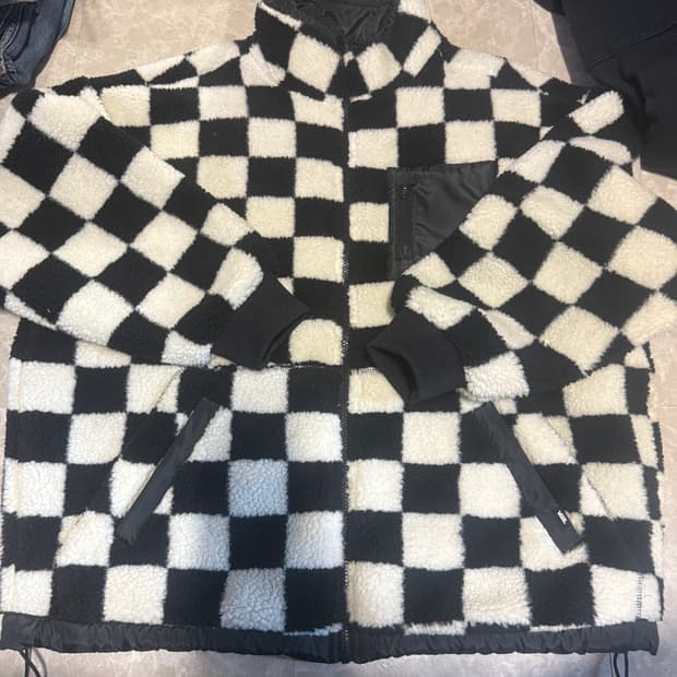 XL사이즈 반스 리버시믈 체커 후리스