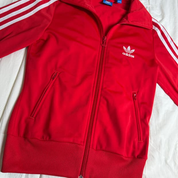 아디다스 백로고 레드 져지 85xs