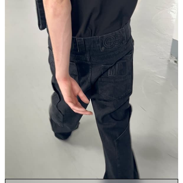 MPa CALF POCKET PANTS (BLACK)