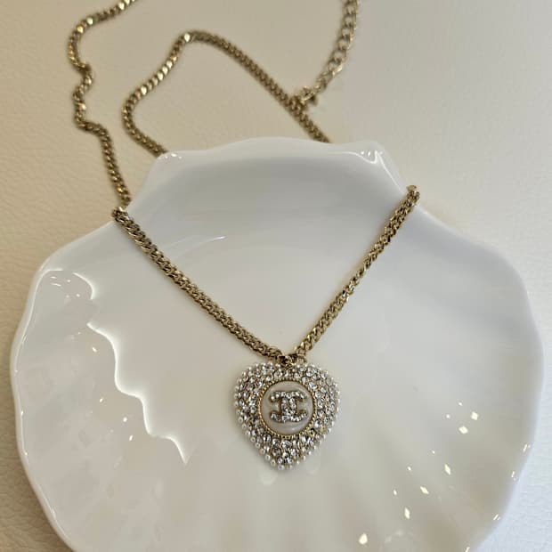 샤넬 큐빅하트 진주 목걸이 업사이클링