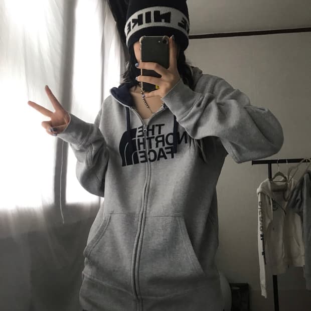 노페 그레이 빅로고 후드집업